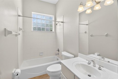 House in Ocala, Florida 4 bedrooms, 235.88 sq.m. № 2216242 - photo 8