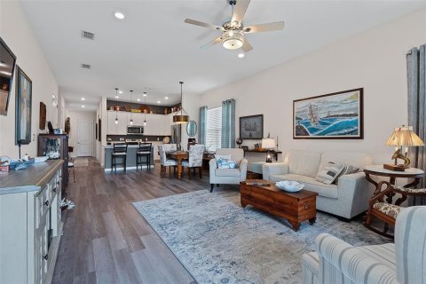 House in Ormond Beach, Florida 2 bedrooms, 156.73 sq.m. № 2208003 - photo 16