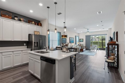 House in Ormond Beach, Florida 2 bedrooms, 156.73 sq.m. № 2208003 - photo 9