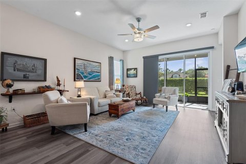 House in Ormond Beach, Florida 2 bedrooms, 156.73 sq.m. № 2208003 - photo 11