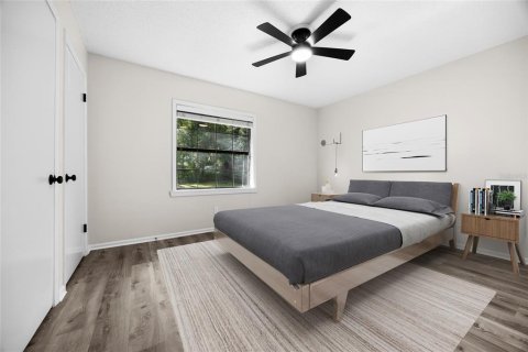 House in Gainesville, Florida 3 bedrooms, 167.6 sq.m. № 1804662 - photo 22