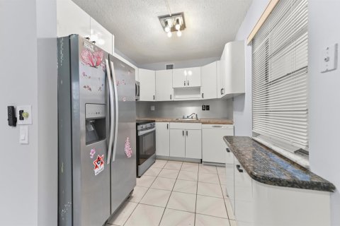 Купить кондоминиум в Делрей-Бич, Флорида 3 комнаты, 84.54м2, № 2191182 - фото 9