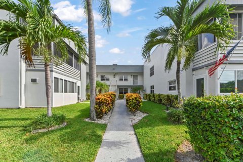 Condo in Delray Beach, Florida, 2 bedrooms  № 2191182