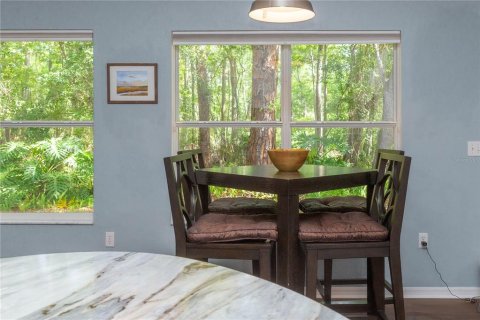 House in Gainesville, Florida 4 bedrooms, 191.38 sq.m. № 1759378 - photo 11