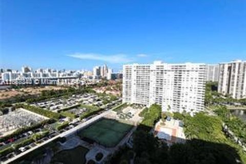 Copropriété à louer à Aventura, Floride: 2 chambres, 113.34 m2 № 1928979 - photo 30