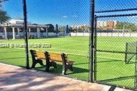 Copropriété à louer à Aventura, Floride: 2 chambres, 113.34 m2 № 1928979 - photo 2