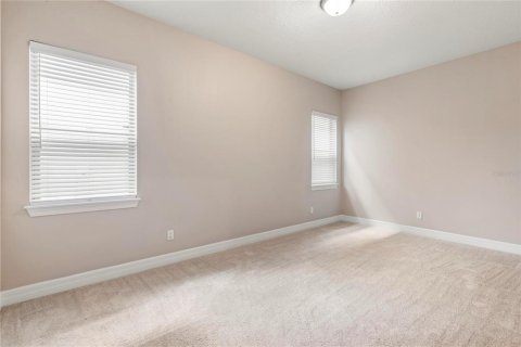 House in Lake Mary, Florida 4 bedrooms, 331.38 sq.m. № 1686686 - photo 12