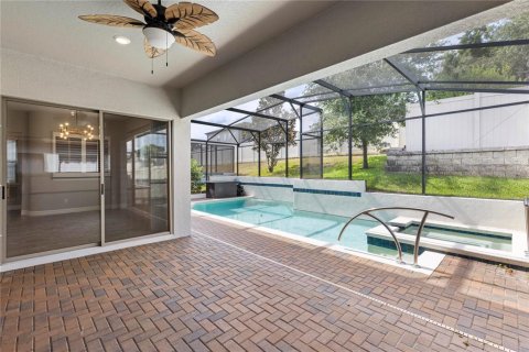 House in Lake Mary, Florida 4 bedrooms, 331.38 sq.m. № 1686686 - photo 3