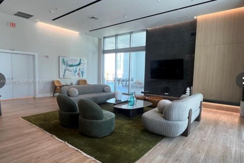 Снять в аренду кондоминиум в Майами, Флорида 1 спальня, 78.6м2, № 2034585 - фото 26