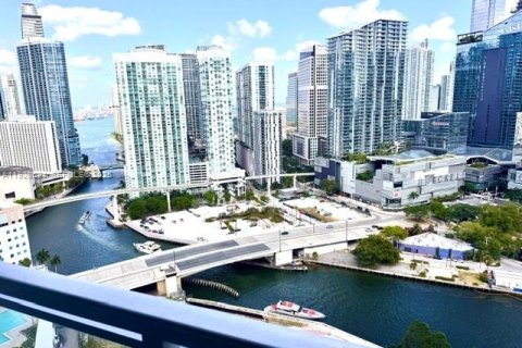 Кондоминиум с 1 спальней в Майами, Флорида № 2034585