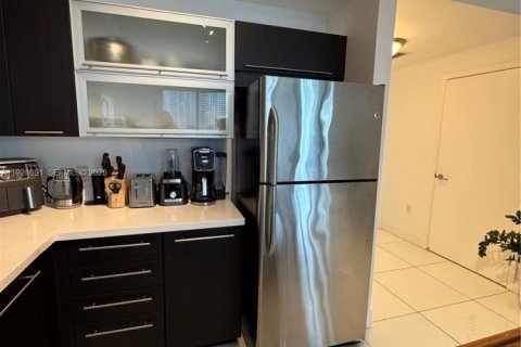 Снять в аренду кондоминиум в Майами, Флорида 1 спальня, 78.6м2, № 2034585 - фото 10