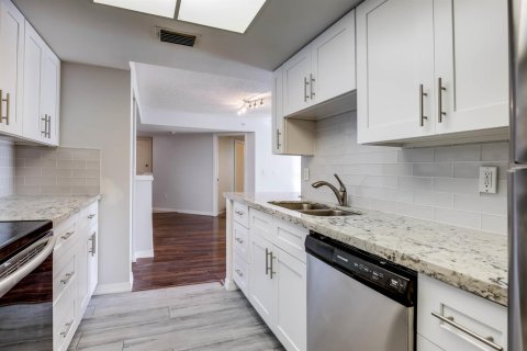 Condominio en alquiler en Royal Palm Beach, Florida, 3 dormitorios, 108.97 m2 № 2088219 - foto 4