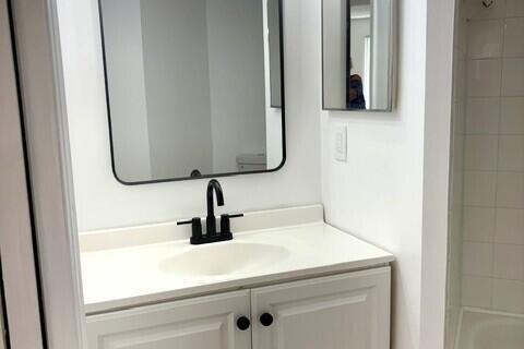 Condominio en alquiler en Royal Palm Beach, Florida, 3 dormitorios, 108.97 m2 № 2088219 - foto 19