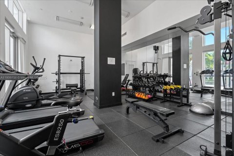 Condominio en venta en Aventura, Florida, 2 dormitorios, 134.99 m2 № 2057780 - foto 18