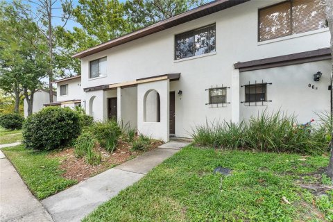 Copropriété à vendre à Gainesville, Floride: 2 chambres, 101.08 m2 № 1856404 - photo 2