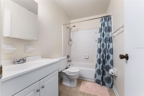 Condominio en venta en Gainesville, Florida, 2 dormitorios, 101.08 m2 № 1856404 - foto 30