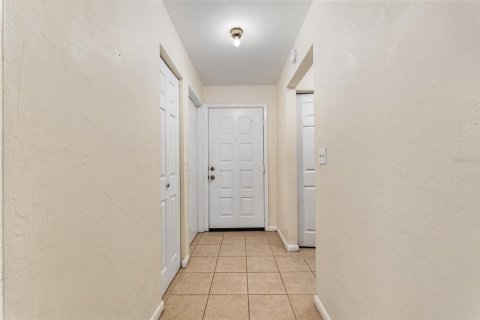 Condo in Gainesville, Florida, 2 bedrooms  № 1856404 - photo 7