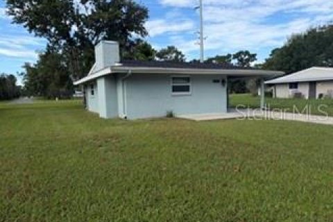 Villa ou maison à Homosassa, Floride 2 chambres, 66.89 m2 № 2316595