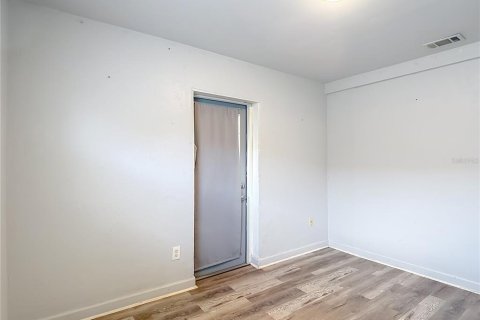 Villa ou maison à vendre à Tampa, Floride: 3 chambres, 148.83 m2 № 2200457 - photo 30