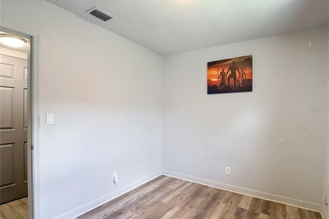 Villa ou maison à vendre à Tampa, Floride: 3 chambres, 148.83 m2 № 2200457 - photo 29