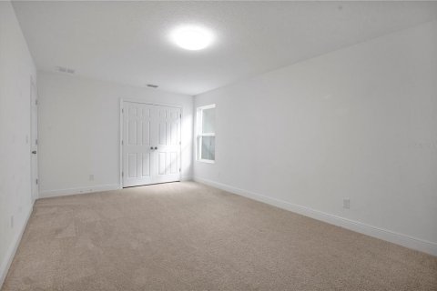 House in Clermont, Florida 4 bedrooms, 271.65 sq.m. № 2103355 - photo 23
