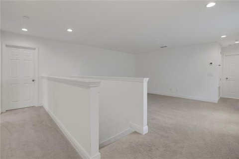 House in Clermont, Florida 4 bedrooms, 271.65 sq.m. № 2103355 - photo 26