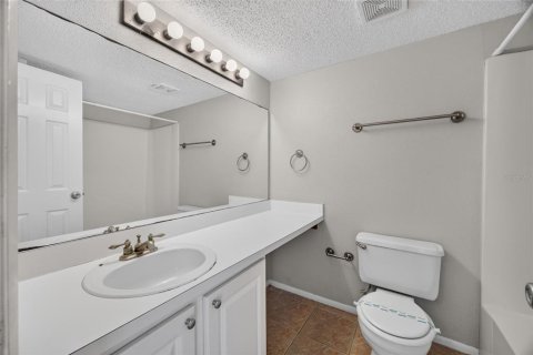 Condominio en venta en Altamonte Springs, Florida, 2 dormitorios, 92.16 m2 № 2200955 - foto 14