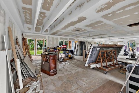 Купить виллу или дом в Норт-Форт-Майерс, Флорида 4 комнаты, 376.81м2, № 2416917 - фото 13