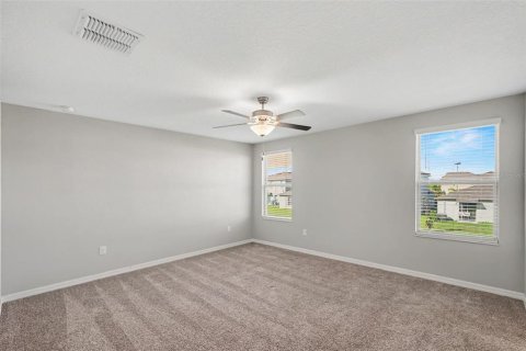 Villa ou maison à vendre à Sun City Center, Floride: 5 chambres, 210.33 m2 № 2390799 - photo 9