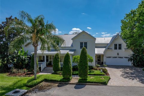 Villa ou maison à vendre à Haines City, Floride: 5 chambres, 525.46 m2 № 1620507 - photo 1