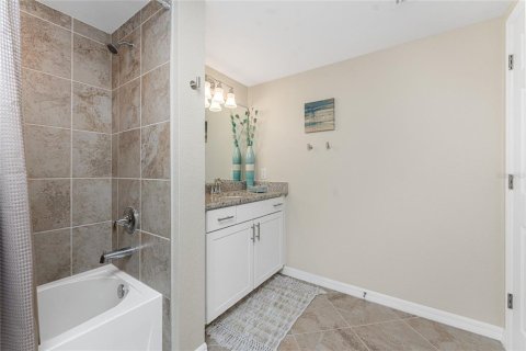 Condo in Punta Gorda, Florida, 3 bedrooms  № 1572958 - photo 23