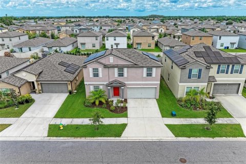 House in Sun City Center, Florida 5 bedrooms, 273.97 sq.m. № 2393455
