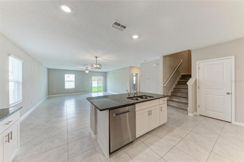 House in Sun City Center, Florida 5 bedrooms, 273.97 sq.m. № 2393455 - photo 20