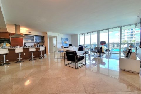 Copropriété à louer à Hallandale Beach, Floride: 2 chambres, 165.55 m2 № 1861589 - photo 8
