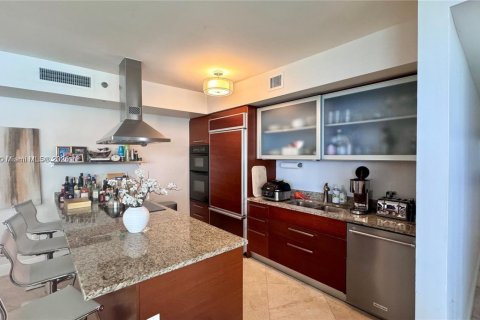 Copropriété à louer à Hallandale Beach, Floride: 2 chambres, 165.55 m2 № 1861589 - photo 20