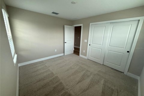 House in Winter Garden, Florida 5 bedrooms, 244.43 sq.m. № 2102821 - photo 29
