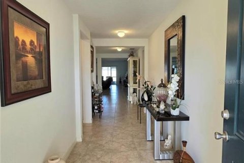 Casa en venta en Kissimmee, Florida, 4 dormitorios, 216.65 m2 № 1552784 - foto 3