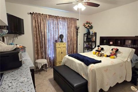 Casa en venta en Kissimmee, Florida, 4 dormitorios, 216.65 m2 № 1552784 - foto 12