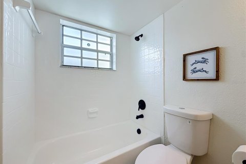 Copropriété à vendre à Saint Petersburg, Floride: 2 chambres, 86.4 m2 № 2229930 - photo 20
