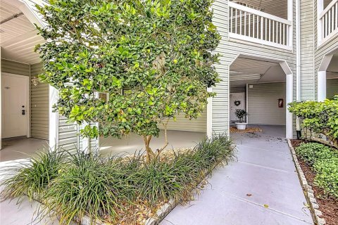 Copropriété à vendre à Saint Petersburg, Floride: 2 chambres, 86.4 m2 № 2229930 - photo 4