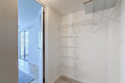 Copropriété à vendre à Saint Petersburg, Floride: 2 chambres, 86.4 m2 № 2229930 - photo 29