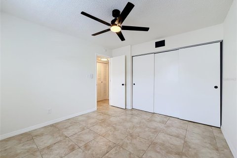 Copropriété à vendre à Saint Petersburg, Floride: 2 chambres, 86.4 m2 № 2229930 - photo 18