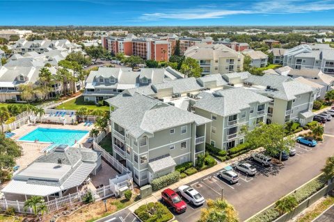 Condo à Saint Petersburg, Floride, 2 chambres № 2229930