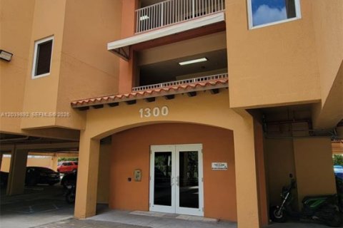 Copropriété à louer à Miami, Floride: 2 chambres, 95.6 m2 № 2089578 - photo 30