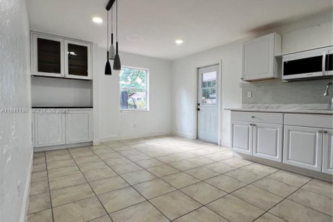 House in Homestead, Florida 3 bedrooms, 131.74 sq.m. № 2000041 - photo 14