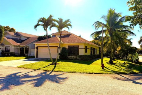Casa en Boynton Beach, Florida 3 dormitorios, 141.3 m2 № 1993931