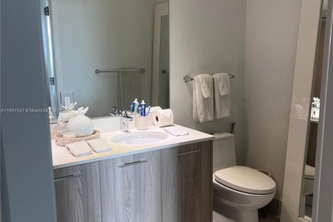 Снять в аренду кондоминиум в Майами, Флорида 1 спальня, 69.31м2, № 1954697 - фото 18