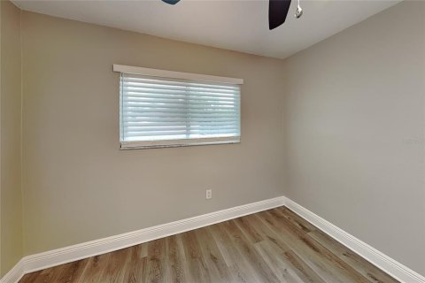 Villa ou maison à louer à Plant City, Floride: 3 chambres, 121.05 m2 № 2418378 - photo 8