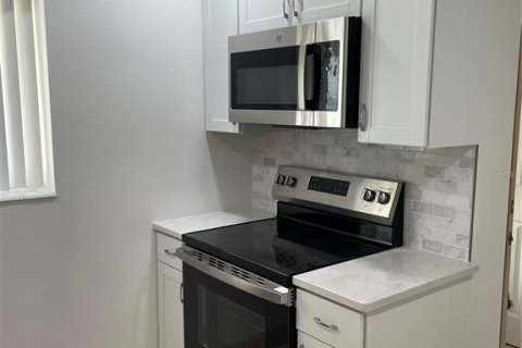 Condominio en alquiler en Clearwater, Florida, 2 dormitorios, 83.33 m2 № 1247852 - foto 5