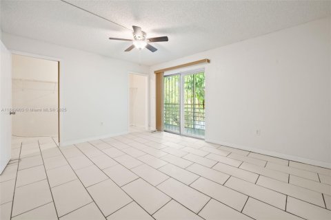 Copropriété à louer à Miami Gardens, Floride: 1 chambre, 64.29 m2 № 1946810 - photo 18